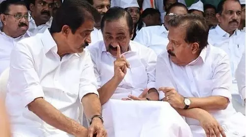 ഇടതുകോട്ടകൾ തകർത്ത്  കോൺഗ്രസ്സിന്റെ പടയോട്ടം തുടരുന്നു