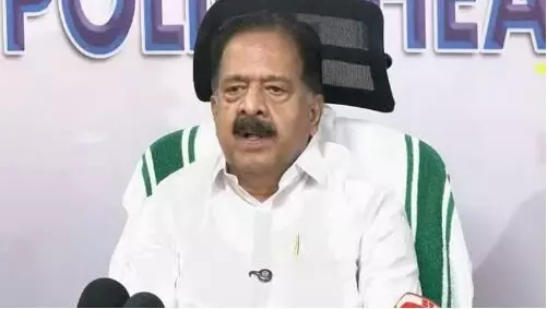 ഓപ്പറേഷന്‍ തൂഫാന്‍ പദ്ധതിക്ക് രൂപം നൽകി  ആഭ്യന്തരമന്ത്രി രമേശ് ചെന്നിത്തല
