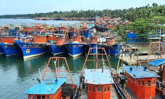 സംസ്ഥാനത്ത് ജൂണ്‍ ഒമ്പത് മുതൽ ട്രോളിങ് നിരോധനം ഏർപ്പെടുത്തും
