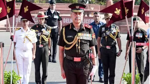 ജനറൽ രാജ സുബ്രഹ്മണി പുതിയ സിഡിഎസ്സായി ചുമതലയേറ്റു