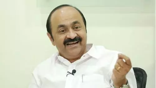 പിഎം ശ്രീ പദ്ധതിയില്‍ സംസ്ഥാന സര്‍ക്കാര്‍ പങ്കാളി ; കഴിഞ്ഞ സർക്കാർ പദ്ധതിയിൽ ഒപ്പിട്ടു ;തുടരാന്‍ നിര്‍ബന്ധിതമെന്ന് മുഖ്യമന്ത്രി