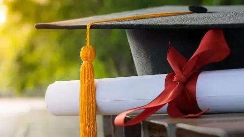 കേരളത്തെ ഏഷ്യയുടെ ഭൗതിക തലസ്ഥാനമാക്കും; നോളജ് വാലി സ്ഥാപിക്കുമെന്ന് വി ഡി സതീശന് കേരളത്തെ ഏഷ്യയുടെ ഭൗതിക തലസ്ഥാനമാക്കും; നോളജ് വാലി സ്ഥാപിക്കുമെന്ന് വി ഡി സതീശന്