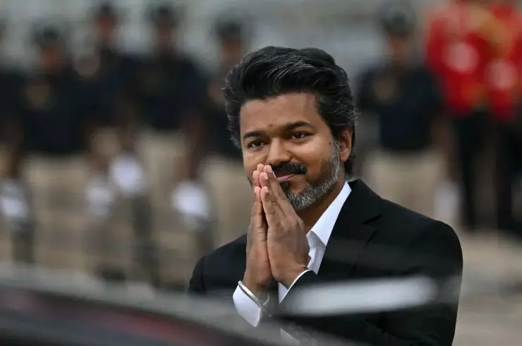 തലൈവർക്ക് പുറന്തനാൾവാഴ്ത്തുക്കൾ; വിജയ്ക്ക് ഇന്ന് 52-ാം പിറന്നാൾ, ആശംസകൾ നേർന്ന് താരങ്ങൾ തലൈവർക്ക് പുറന്തനാൾവാഴ്ത്തുക്കൾ; വിജയ്ക്ക് ഇന്ന് 52-ാം പിറന്നാൾ, ആശംസകൾ നേർന്ന് താരങ്ങൾ