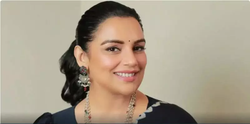അമ്മ മുൻ ഭരണസമിതിയുടെ അക്കൗണ്ടുകൾ സമഗ്രമായി പരിശോധിക്കണം ; ശ്വേതാമേനോൻ