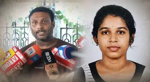 ഉസ്ബക്കിസ്ഥാനിൽ കൊല്ലപ്പെട്ട സാവരിയയെ നിർബന്ധിത മതപരിവർത്തനത്തിന് ശ്രമിച്ചതായി കുടുംബം ഉസ്ബക്കിസ്ഥാനിൽ കൊല്ലപ്പെട്ട സാവരിയയെ നിർബന്ധിത മതപരിവർത്തനത്തിന് ശ്രമിച്ചതായി കുടുംബം