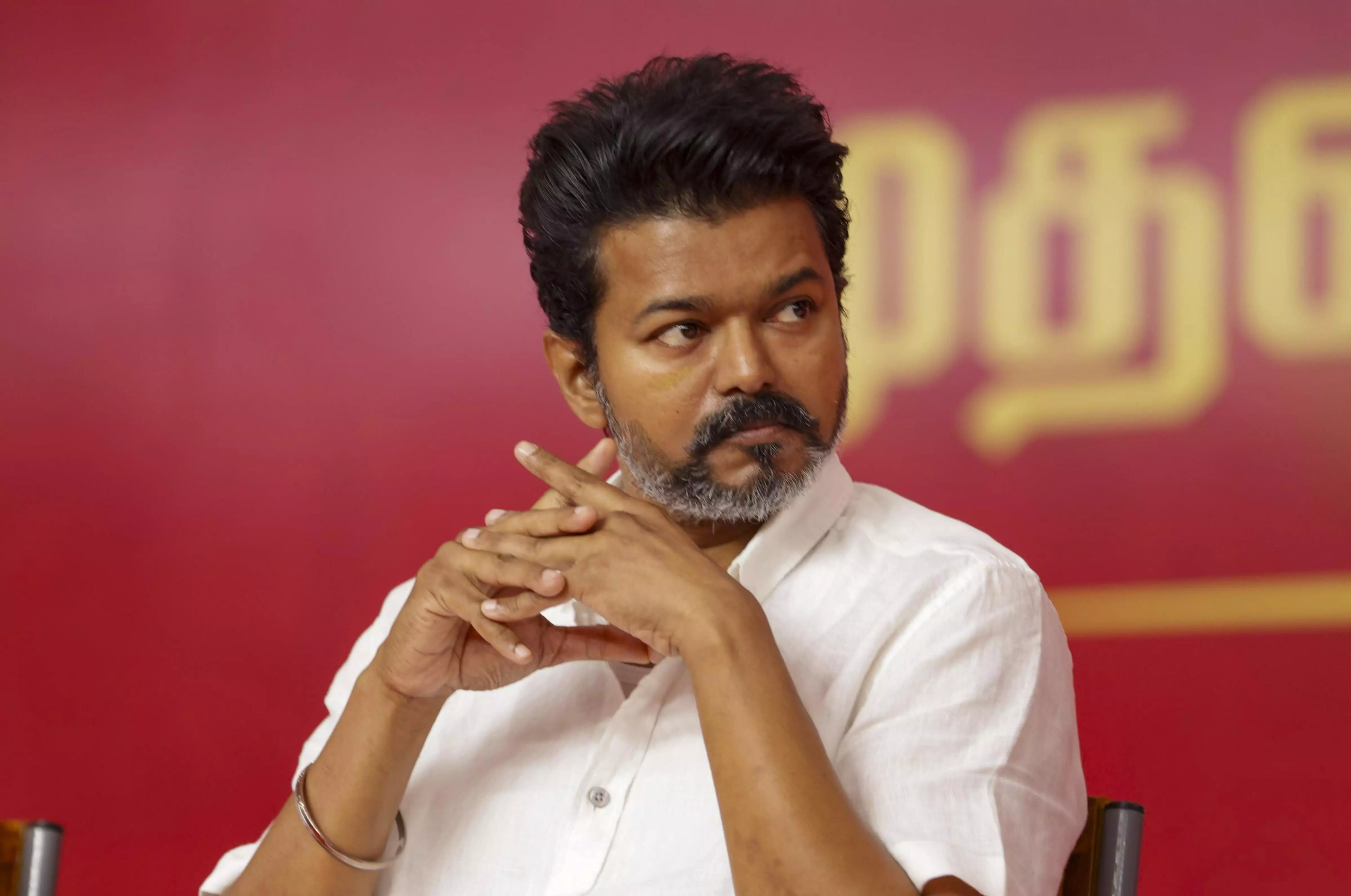 വിജയ്‌യ്ക്ക് തിരിച്ചടി;കരൂര്‍ ആശ്രിത നിയമനം ഹൈക്കോടതി റദ്ദാക്കി